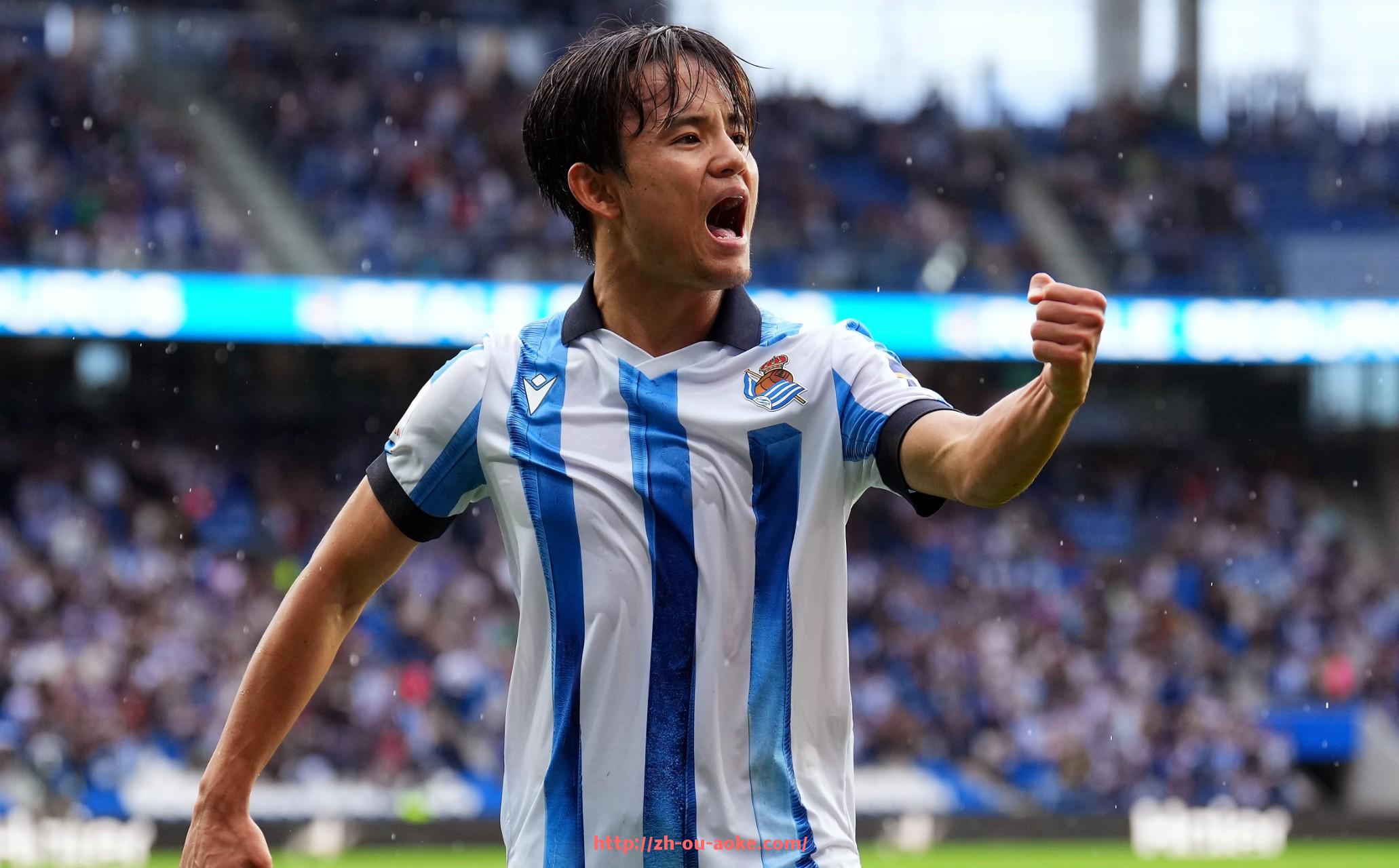 澳客足彩-英超球队球迷收入来源与市场分析