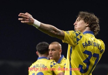 澳客足彩-世俱杯商业合作合同风险识别与管理策略分析